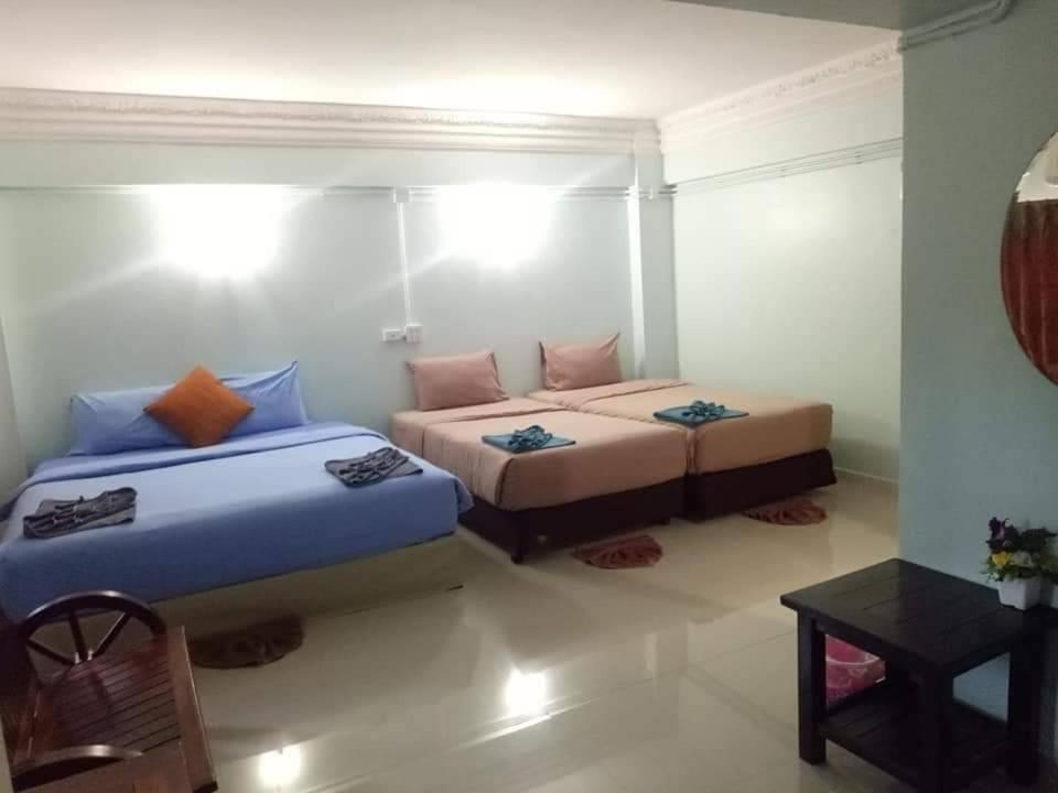 Anchalee Resort Bang Saphan Exterior photo